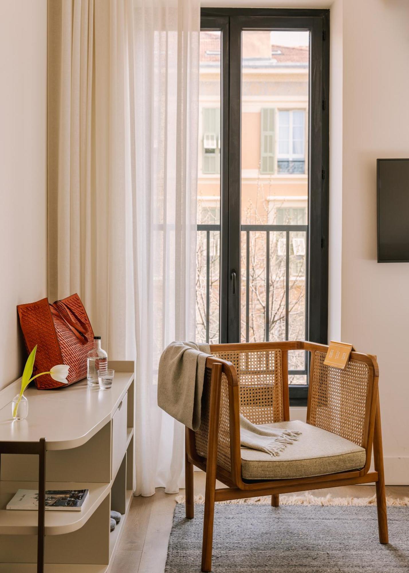 Hotel Yelo Jean Medecin Powered By Sonder